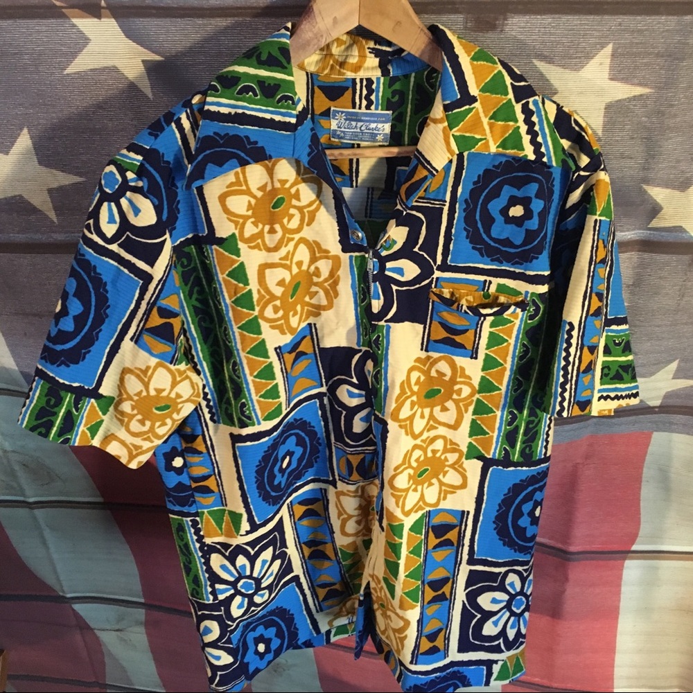 Waltah Clarke's Vintage Floral Hawaiian Shirt Mens